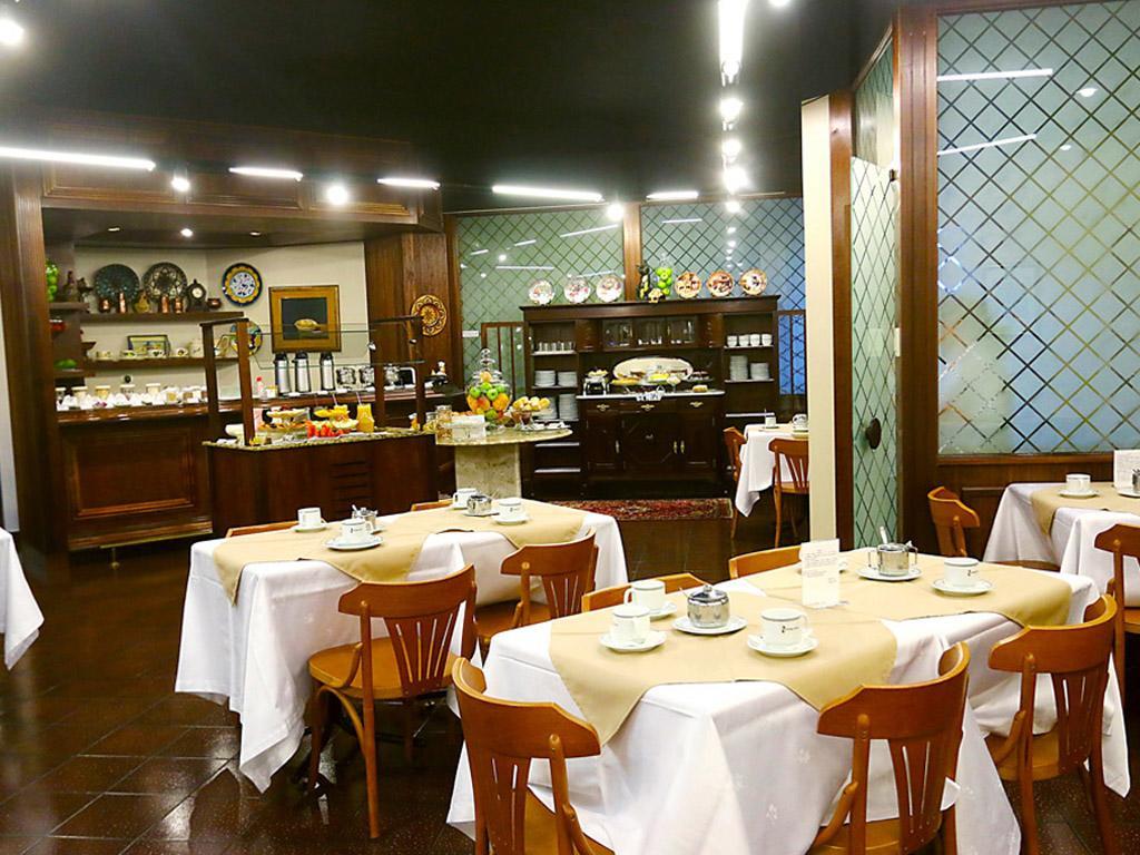 Village Hotel Понта-Гроса Екстер'єр фото