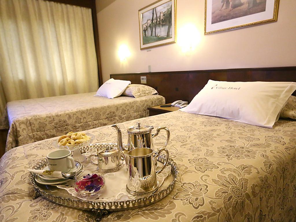 Village Hotel Понта-Гроса Екстер'єр фото