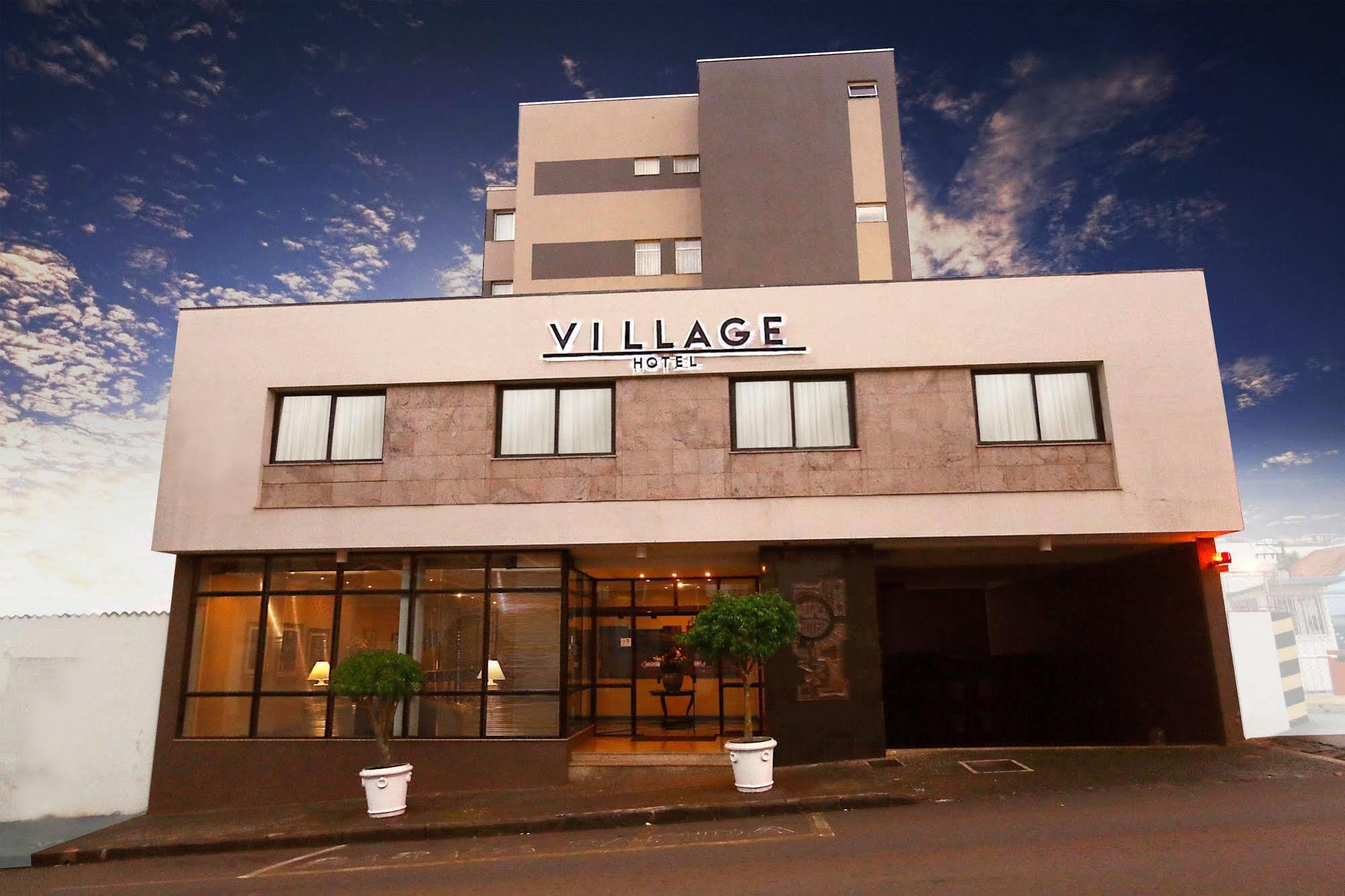 Village Hotel Понта-Гроса Екстер'єр фото